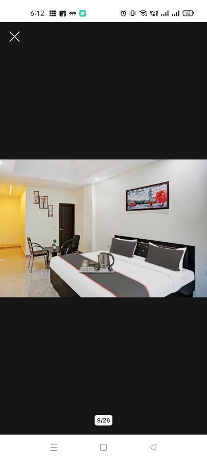 Hotel O K R Resdiancy Near Botanic Garden Of Indian Republic Noida Dış mekan fotoğraf