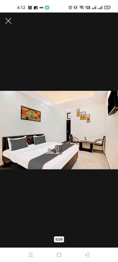 Hotel O K R Resdiancy Near Botanic Garden Of Indian Republic Noida Dış mekan fotoğraf